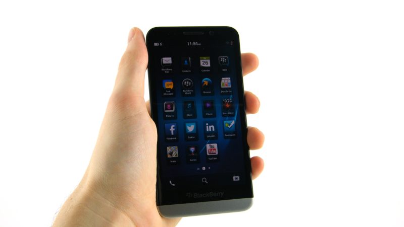 Blackberry Z30 OS 10 (BB10)